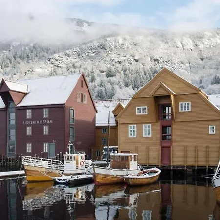 Dinbnb I Top-modern In Historical Sandviken Apartamento *