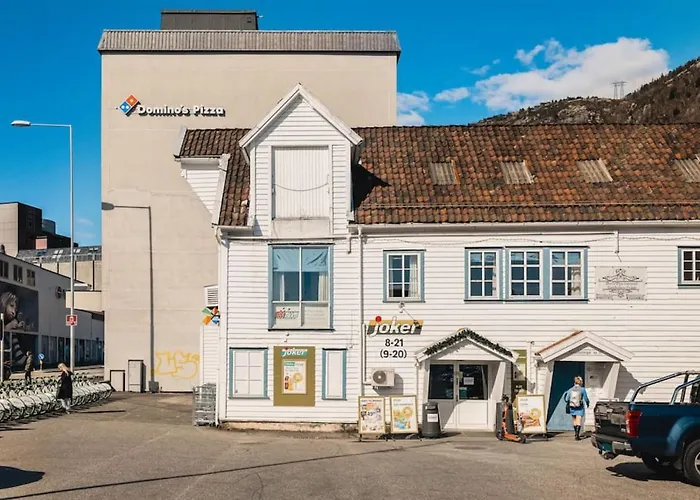 Dinbnb I Top-modern In Historical Sandviken Bergen